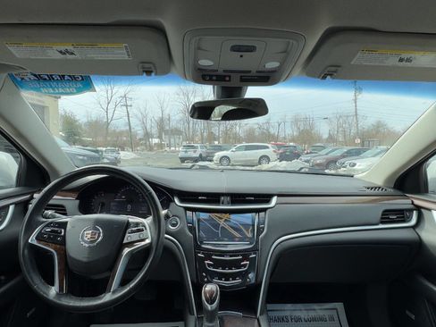 Used 2014 Cadillac XTS Luxury image 15