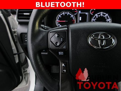 Certified 2022 Toyota 4Runner TRD Off-Road Premium image 18