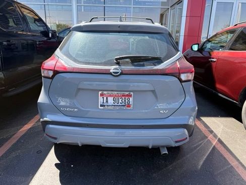 Used 2023 Nissan Kicks SV w/ Exterior Package FWD image 10