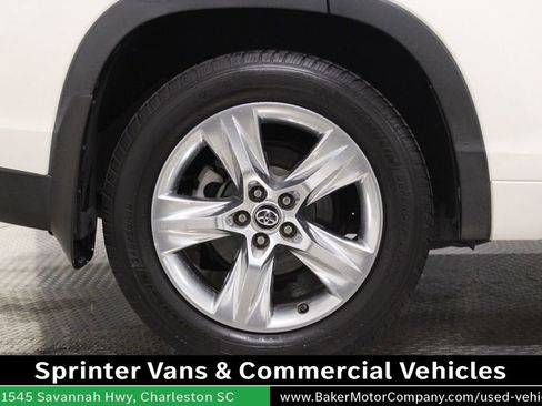 Used 2016 Toyota Highlander Limited image 16