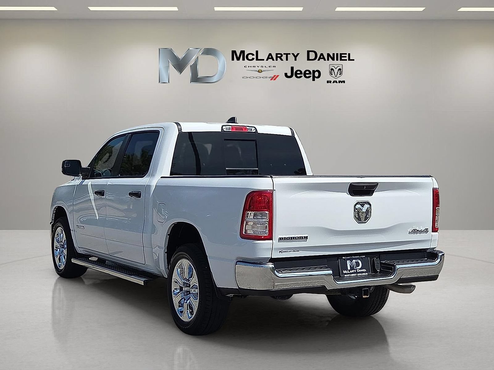 Used 2023 RAM 1500 Big Horn AWD/4WD image 4