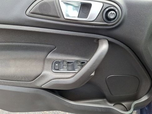 Used 2016 Ford Fiesta ST FWD image 10