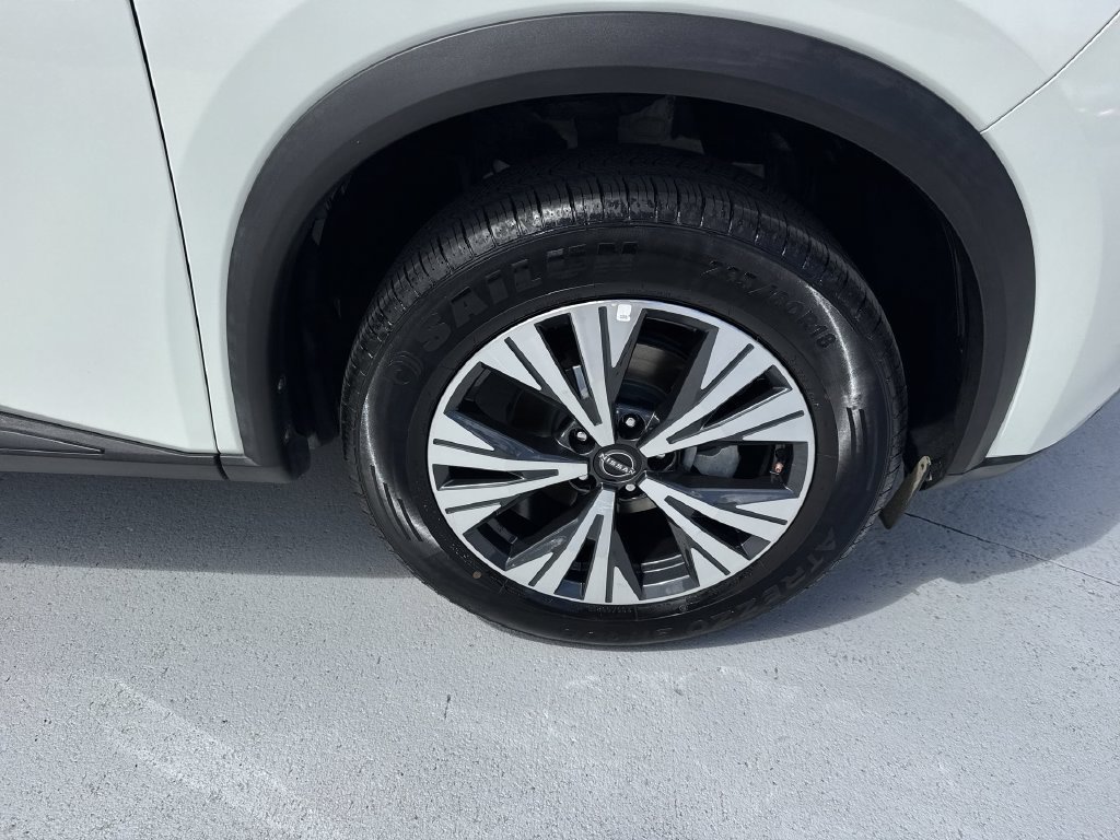 Used 2023 Nissan Rogue SV AWD/4WD image 59