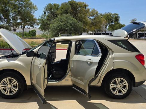 Used 2015 Chevrolet Equinox LS FWD image 15