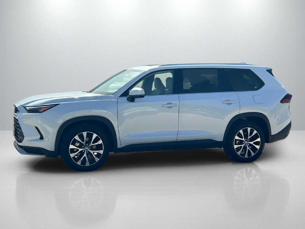 Certified 2026 Toyota Grand Highlander AWD Hybrid image 8