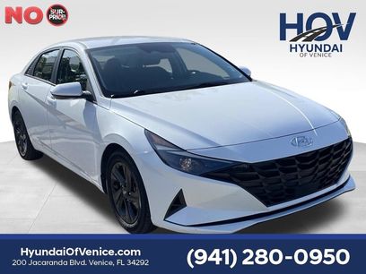 Used 2021 Hyundai Elantra SEL w/ Convenience Package
