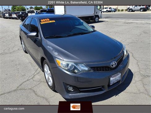 Used 2013 Toyota Camry SE image 1
