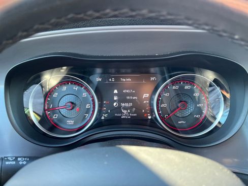 Used 2023 Dodge Charger SXT image 19