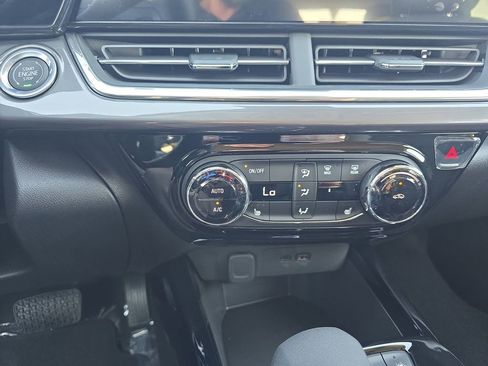 New 2026 Chevrolet Trax ACTIV w/ Driver Confidence Package FWD image 24