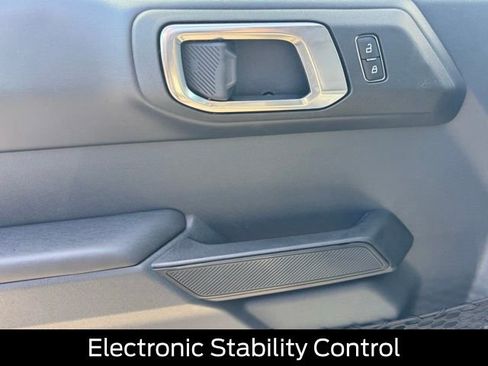 New 2025 Ford Bronco Outer Banks image 11