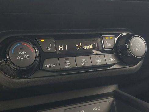 New 2026 Nissan Kicks SV image 19