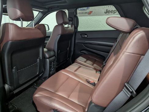 Used 2025 Dodge Durango GT AWD/4WD image 12