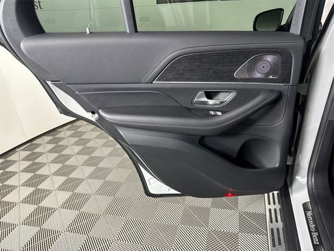 Certified 2025 Mercedes-Benz GLE 350 GLE 350 image 24