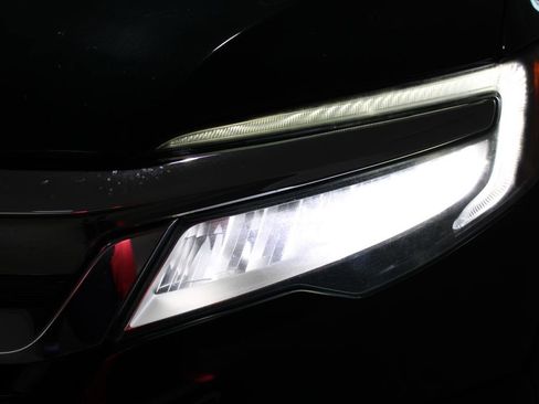 Used 2019 Honda Pilot Elite image 55