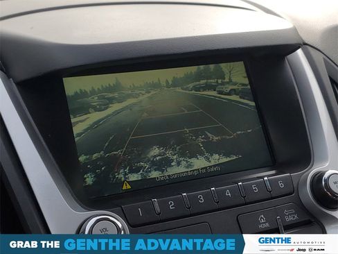 Used 2015 Chevrolet Equinox LT w/ Driver Convenience Package image 16