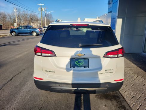 Certified 2022 Chevrolet Equinox Premier image 9
