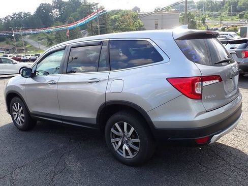 Used 2020 Honda Pilot EX image 4