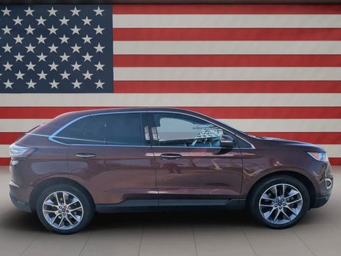 Used 2015 Ford Edge Titanium w/ Technology Package AWD/4WD image 5