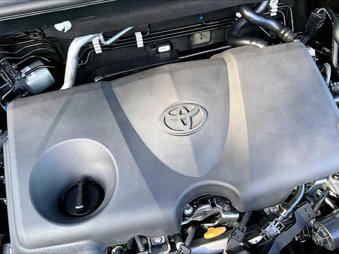 New 2025 Toyota RAV4 XLE image 17