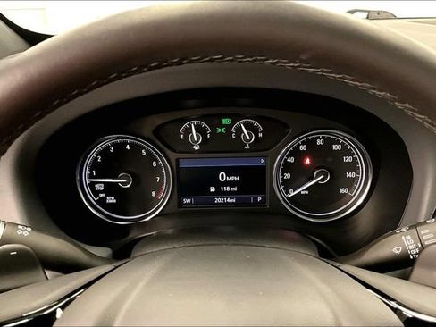 Used 2023 Buick Enclave Essence w/ Experience Buick Package FWD image 28