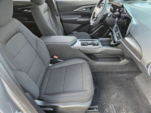 New 2026 Chevrolet Equinox EV LT image 15