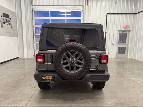 New 2026 Jeep Wrangler Unlimited Sport AWD/4WD image 4