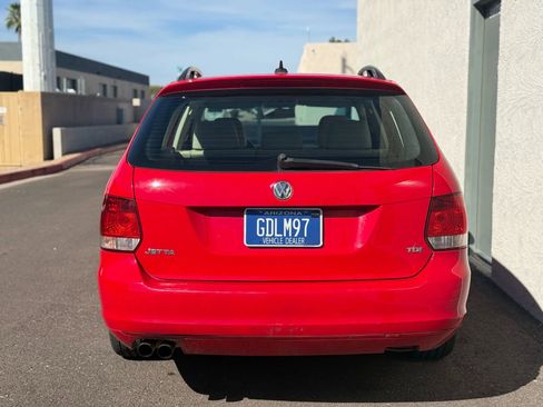 Used 2013 Volkswagen Jetta TDI image 4