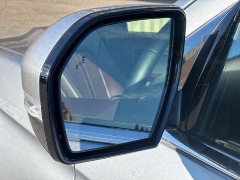 Used 2023 Ford Expedition Limited image 36