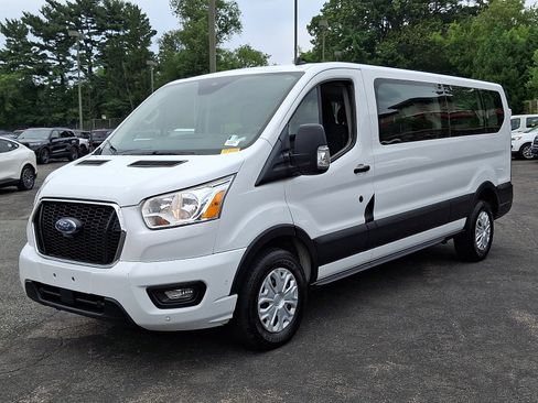 Used 2021 Ford Transit 350 XLT RWD image 3