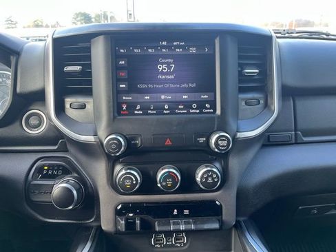 Used 2021 RAM 1500 Big Horn image 12