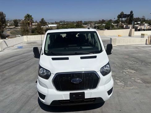Used 2024 Ford Transit 350 XLT RWD image 8
