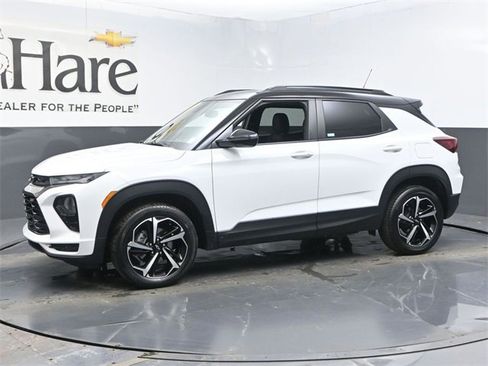 Used 2023 Chevrolet TrailBlazer RS w/ Sun and Liftgate Package image 32