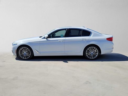 Used 2018 BMW 530i RWD image 12
