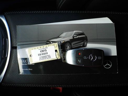 Used 2021 Mercedes-Benz GLC 300 w/ AMG Line image 27