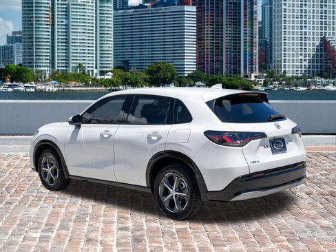 Certified 2024 Honda HR-V EX-L image 7