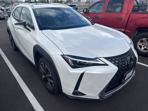 Used 2024 Lexus UX 250h FWD image 2