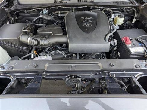 Used 2022 Toyota Tacoma TRD Sport image 20