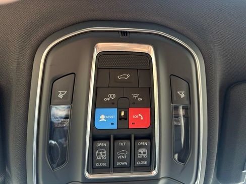 New 2026 Jeep Grand Cherokee Limited AWD/4WD image 28