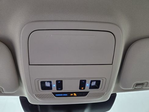 Used 2022 Ford Explorer Limited w/ Equipment Group 301A image 21