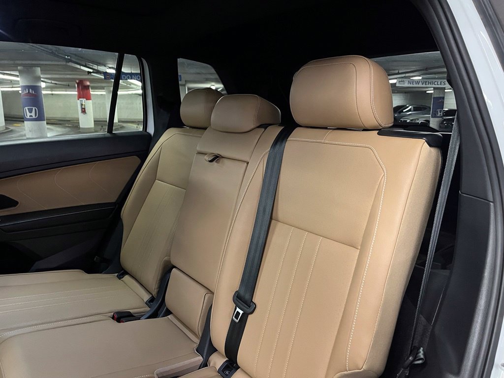 Used 2023 Volkswagen Tiguan SE R-Line FWD image 22