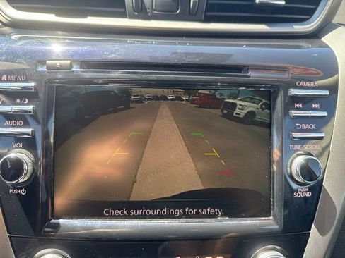 Used 2024 Nissan Murano SV w/ SV Midnight Edition Package FWD image 16