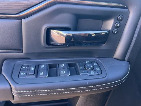 New 2026 RAM 2500 Rebel w/ Rebel Level 2 Equipment Group image 21