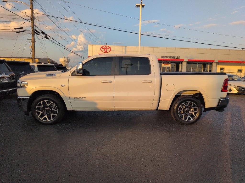 Used 2026 RAM 1500 Laramie AWD/4WD image 2