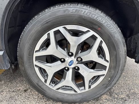 Used 2020 Subaru Forester Premium w/ Popular Package #1 AWD/4WD image 9