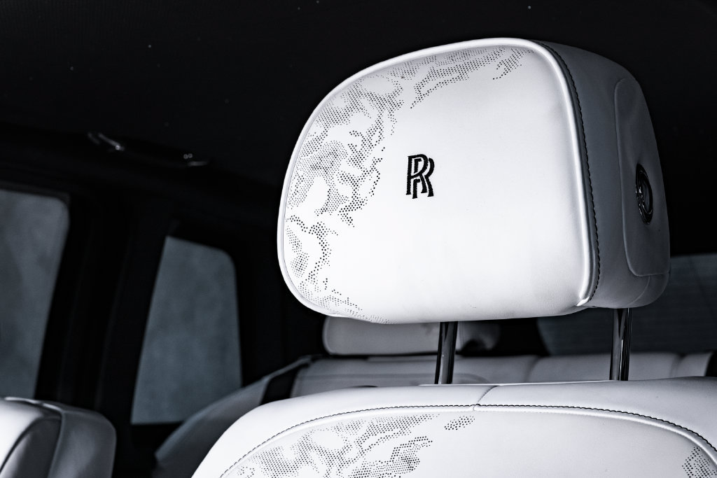 Used 2025 Rolls-Royce Cullinan AWD/4WD image 18
