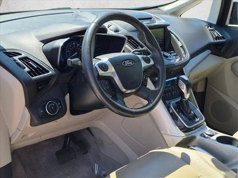 Used 2014 Ford C-MAX Energi SEL w/ Equipment Group 303A FWD image 9