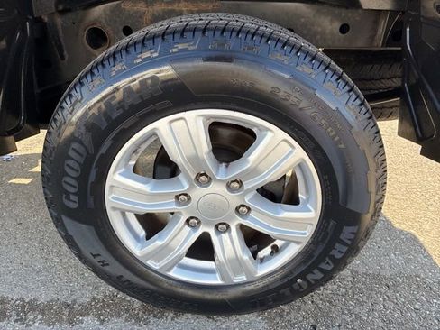 Used 2020 Ford Ranger XLT image 12