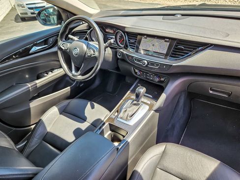 Used 2018 Buick Regal Essence w/ Sights and Sounds Package AWD/4WD image 23