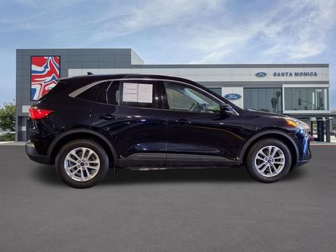 Used 2021 Ford Escape SE FWD image 24