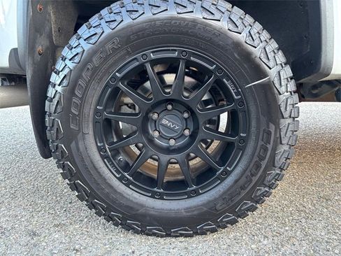 Used 2021 Chevrolet Colorado ZR2 image 23